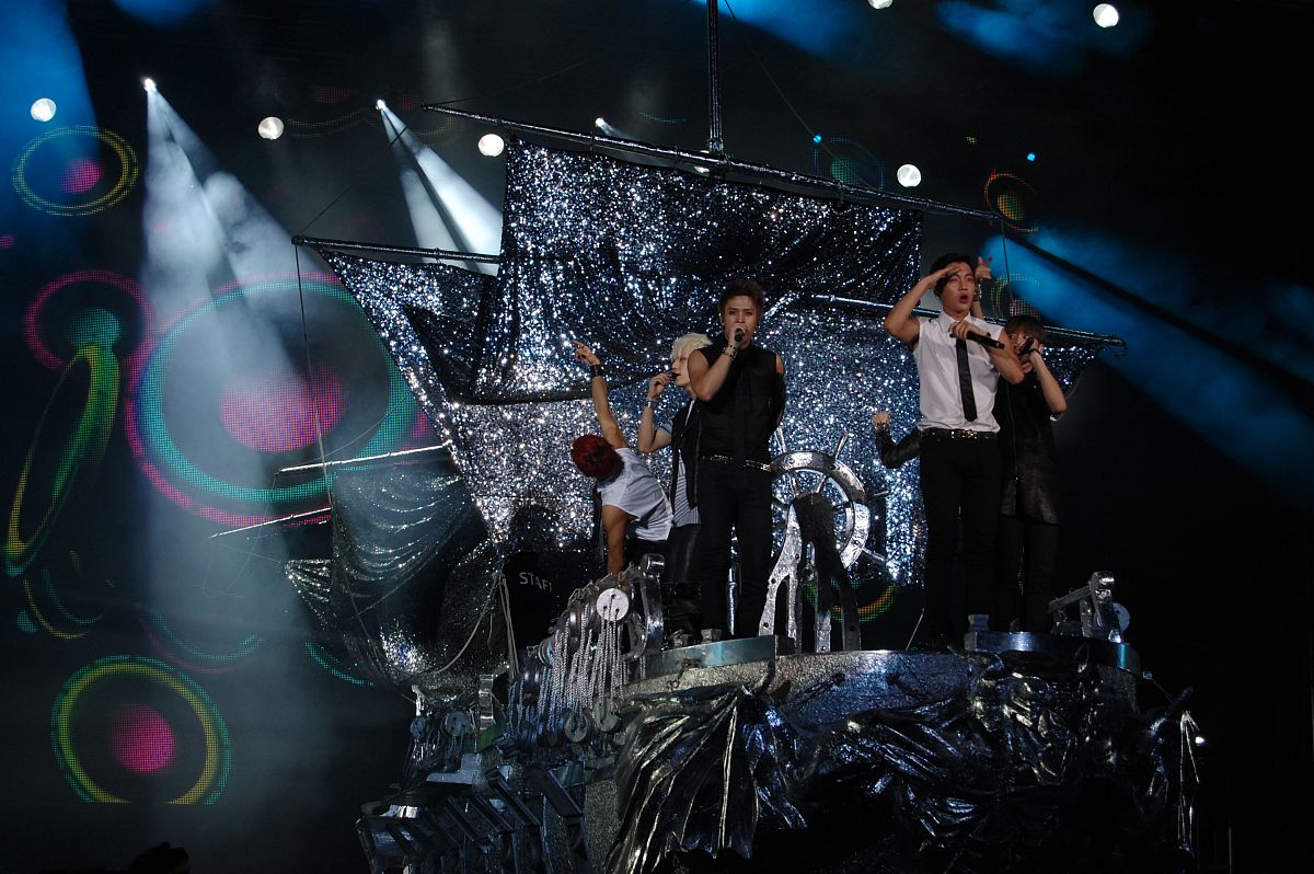 周五夜放克pico恐怖模组一款超级简单的趣味音乐节奏闯关类小游戏 手游更新日志