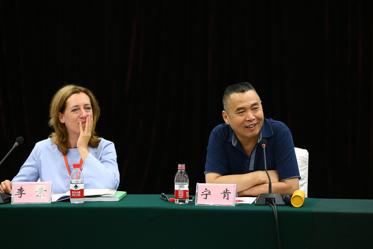 《蝲蛄吟唱的地方》汉译本翻译研究的意义：跨文化交流与文学理解