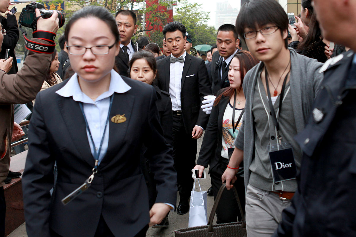 介绍一下江苏城市职业学院的学霸佟大为