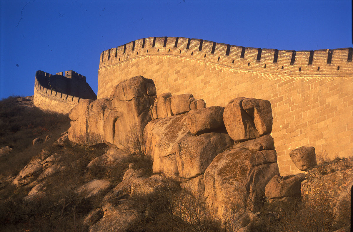 我神州称中华山川美可入画。续写