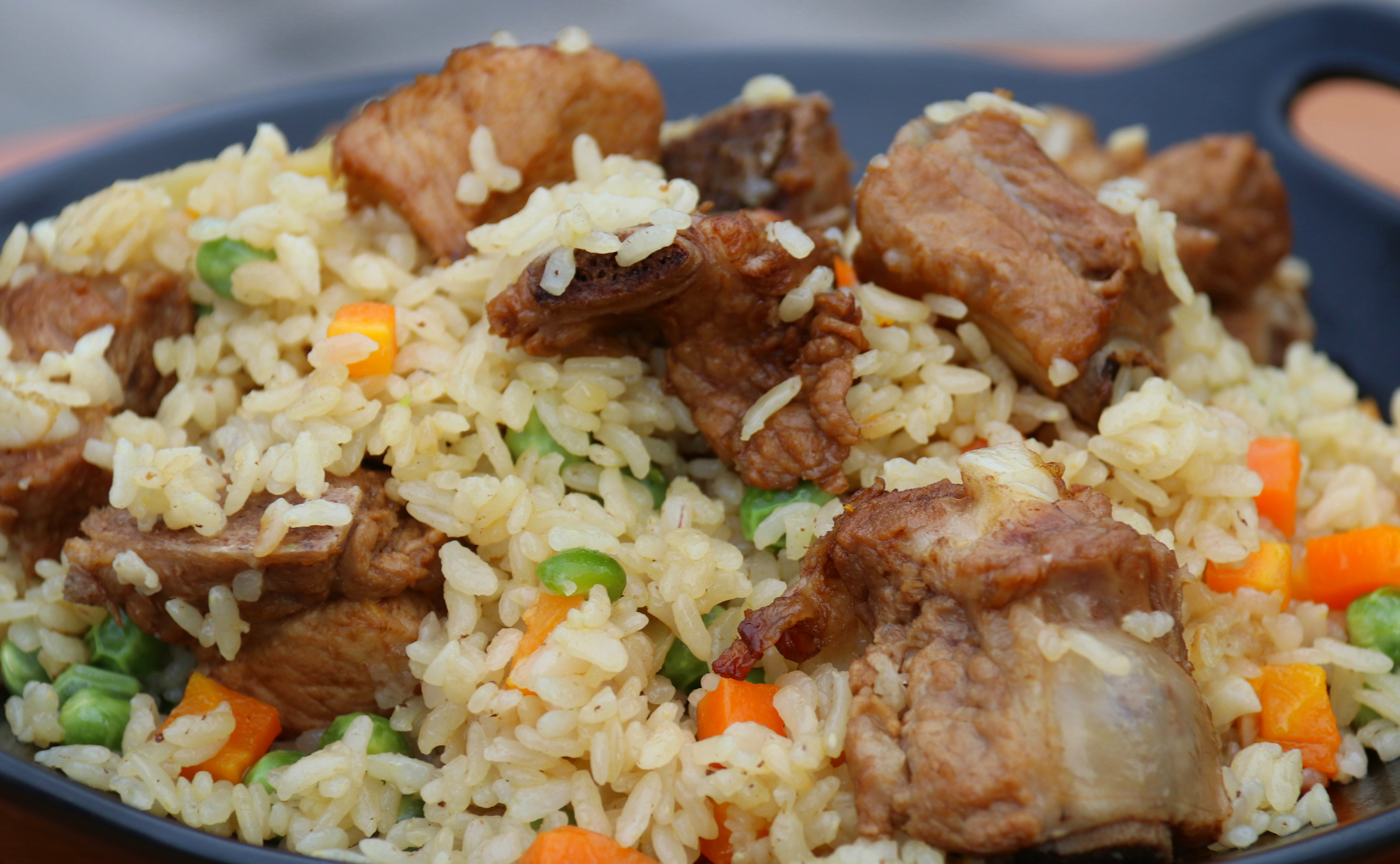 米饭这么做你能吃3碗,青豆软糯米饭咸香,一下子馋了