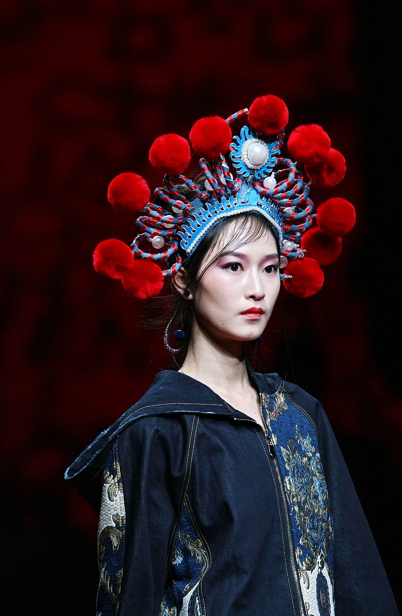 2017年03月29日,北京,中国国际时装周(2017/2018秋冬系列):chenwen st