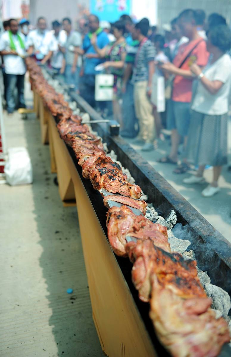 2015年7月23日,乌鲁木齐,"2015第三届丝绸之路经济带城市合作发展论坛