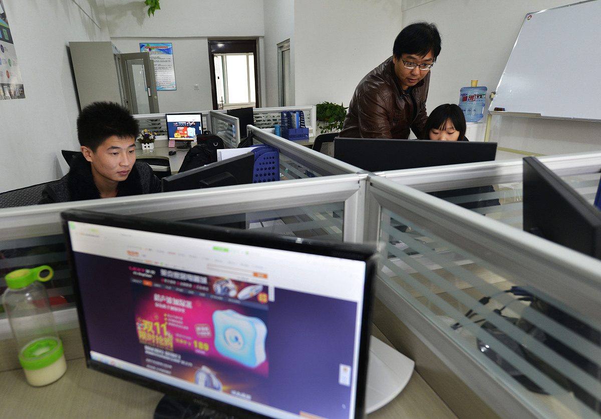 四川电子商务学校就业排名：哪所学校最值得选择？