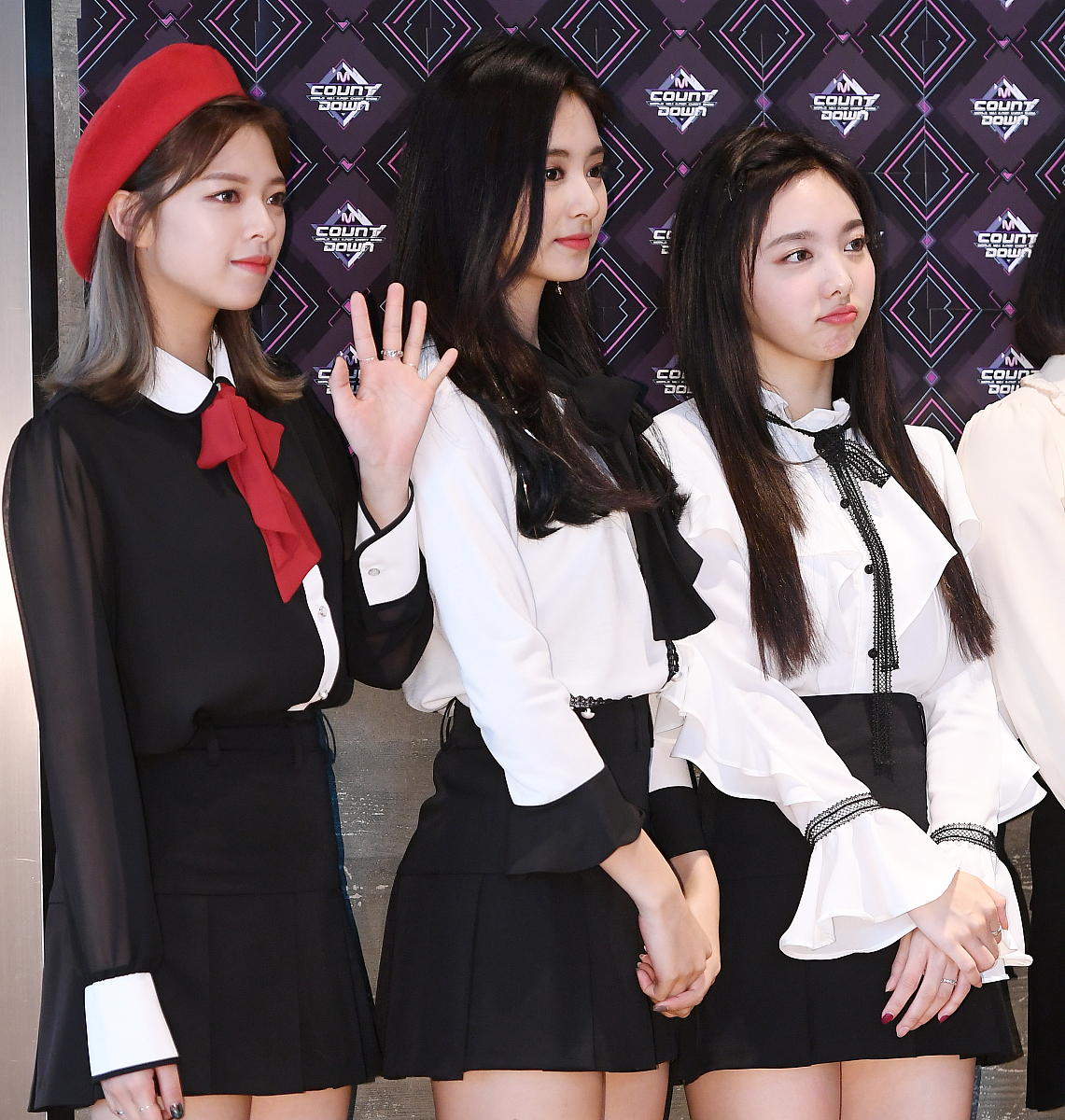 2018年11月15日,首尔,明星参加《m!countdown》 节目彩排.***_***twic