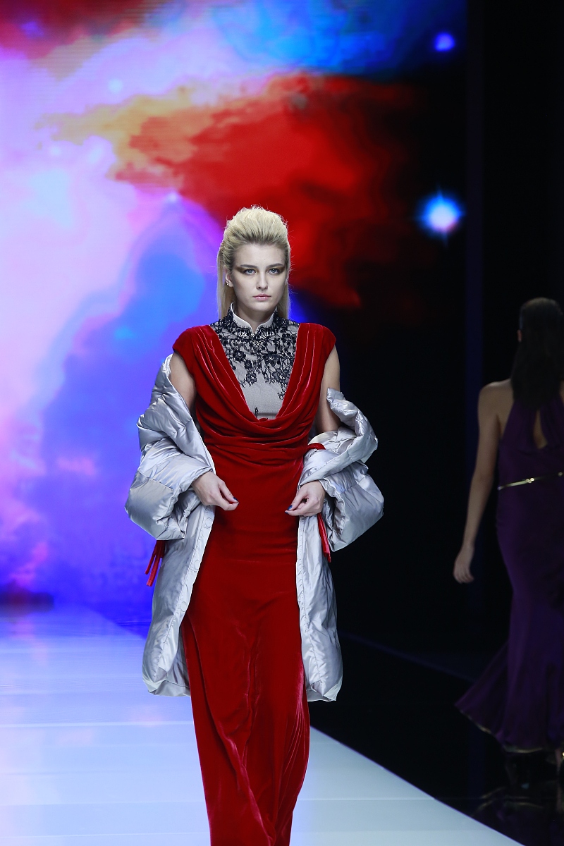 你是冰我是时间什么意思