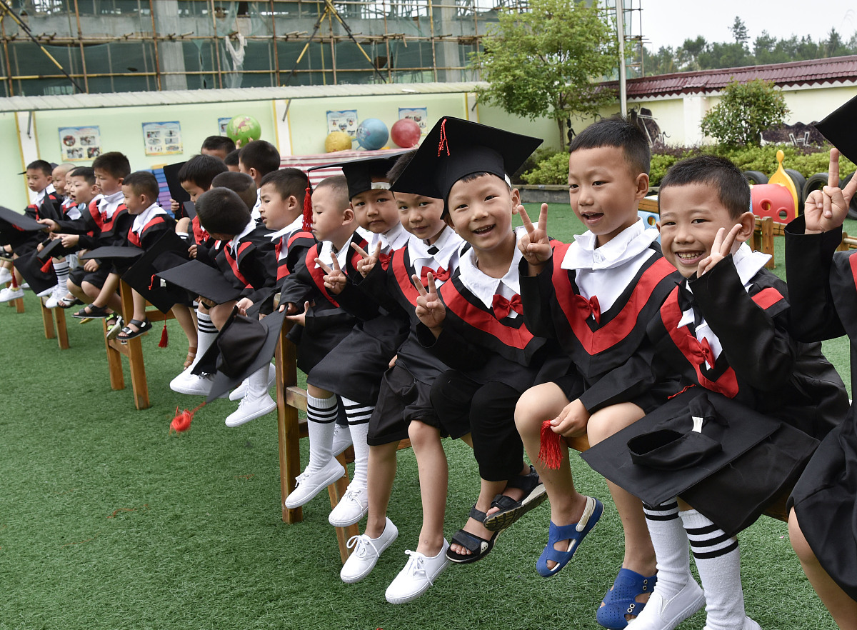 幼儿园大班下学期班务计划：注重实践，促进全面发展