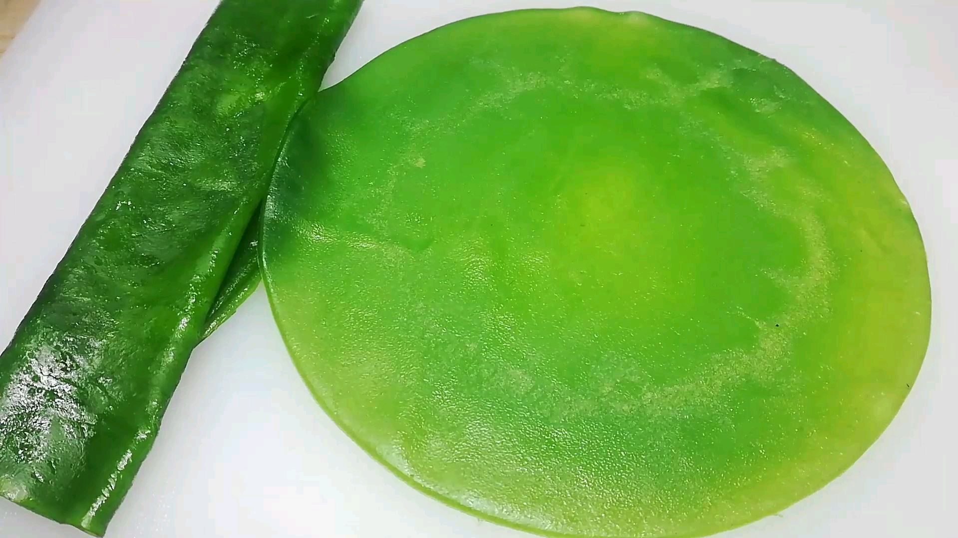 天热了教你在家做蔬菜凉皮,纯手工零失败的做法,好吃又健康