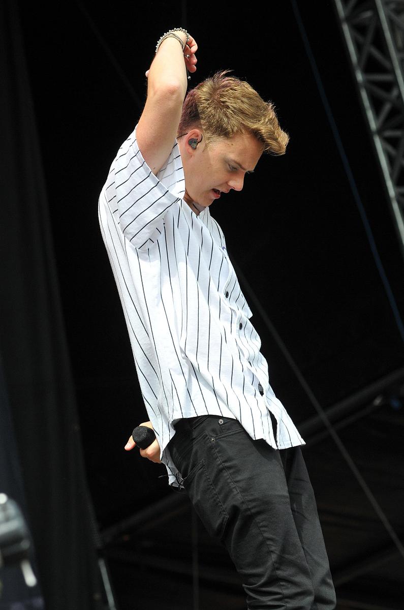 IGFBP1 活性调节机制：基因表达、翻译后修饰和蛋白相互作用