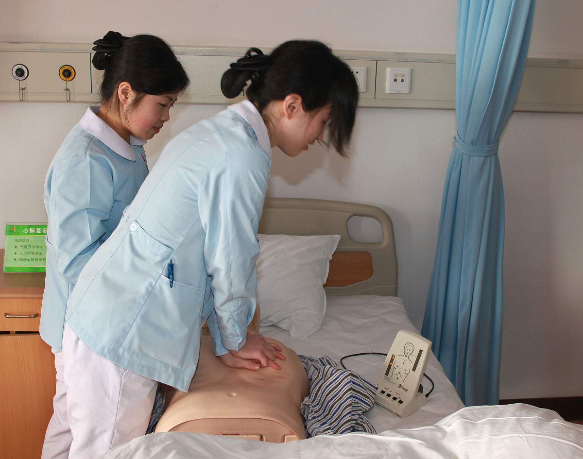 2021年重庆护士学校哪家好