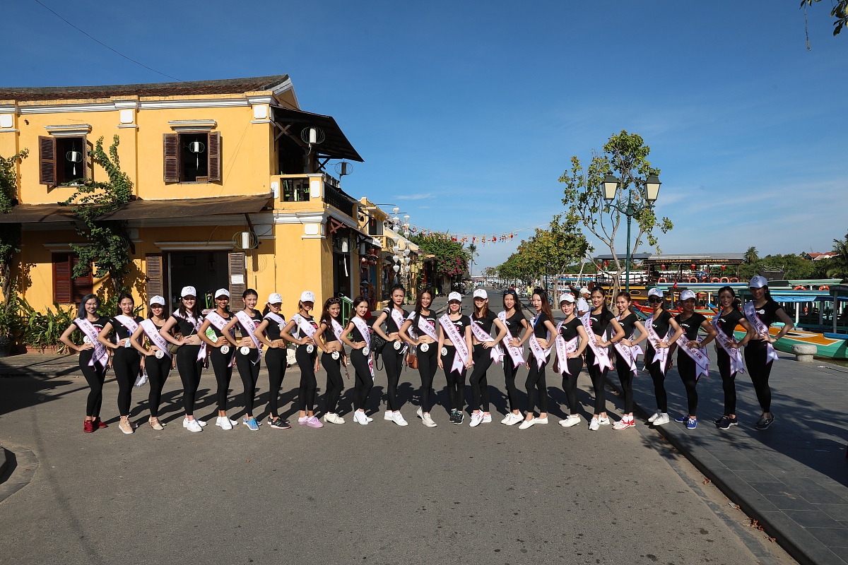 九龙坡职教中心旅游服务与管理专业招生：开启你的旅游行业梦想