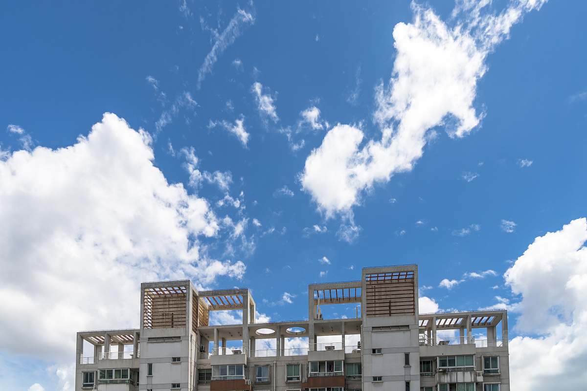 ***_***2018年7月21日,上海,受台风外围影响,上海天空中风起云涌.
