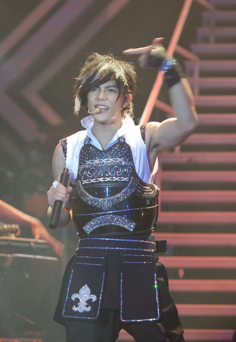 2009年4月11日,上海,飞轮海"想入飞飞<strong>世界</strong>巡回演唱会"在上海大舞台