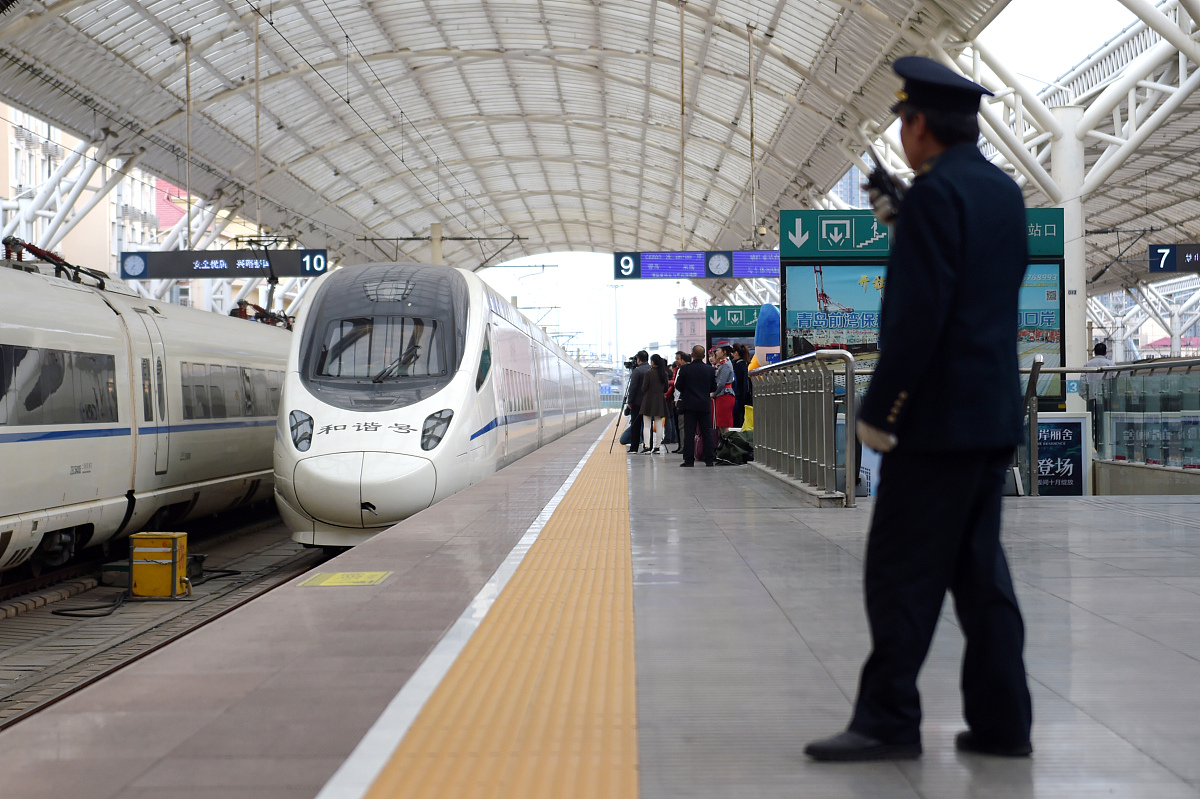 江西信息应用职业技术学院开设高铁乘务专业吗？