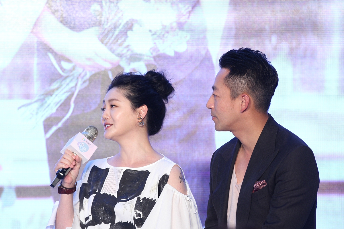 汪小菲曝大S真实面目：承担所有开支，阻碍孩子探视