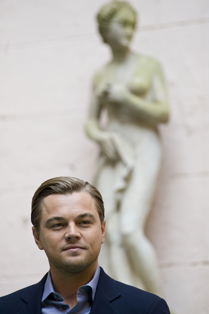 2010年2月9日讯,罗马,当地时间2月8日,电影《禁闭岛》(shutter island