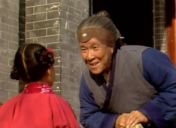 刘姥姥的三条处世智慧,让她成为贾府的座上客