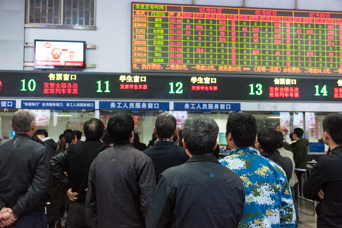 从西双版纳到昆明火车站进火车站怎么走我想问下高铁后进火车站大概需要多少时间我要赶火车时间有些紧