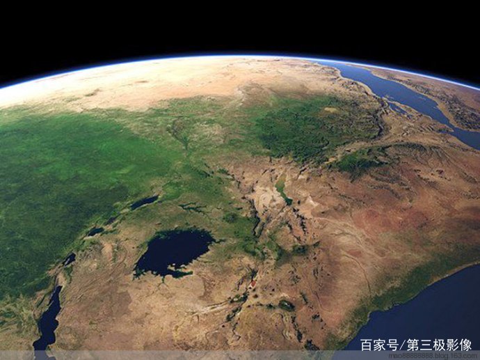 从卫星上看地球