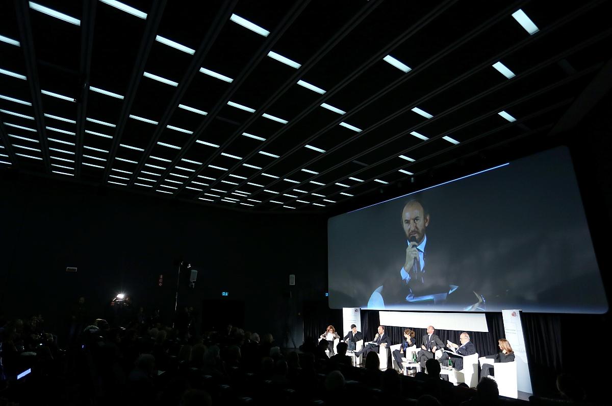 初中生去石家庄铁路学校学铁路技术好吗？ - 未来发展前景分析