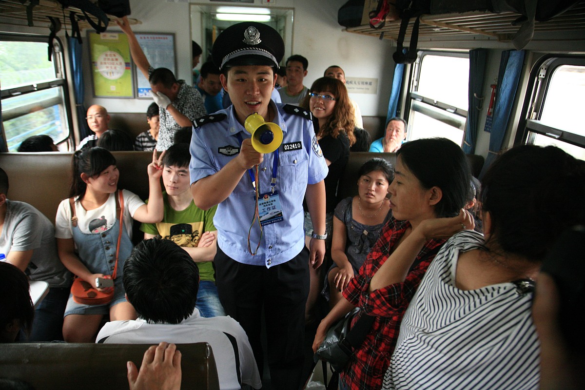 强化安全意识，从安全教育着手