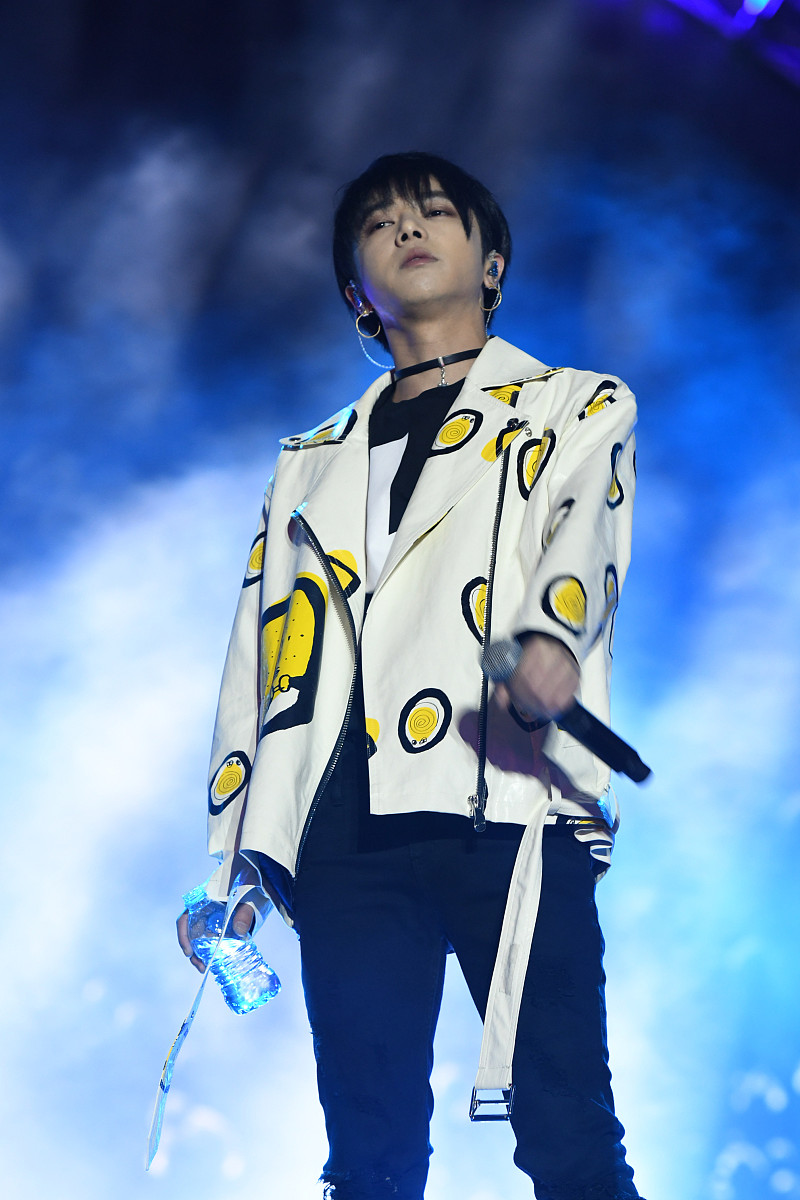 2017年4月22日,上海,b.i.g泛娱乐嘉年华.***_***华晨宇