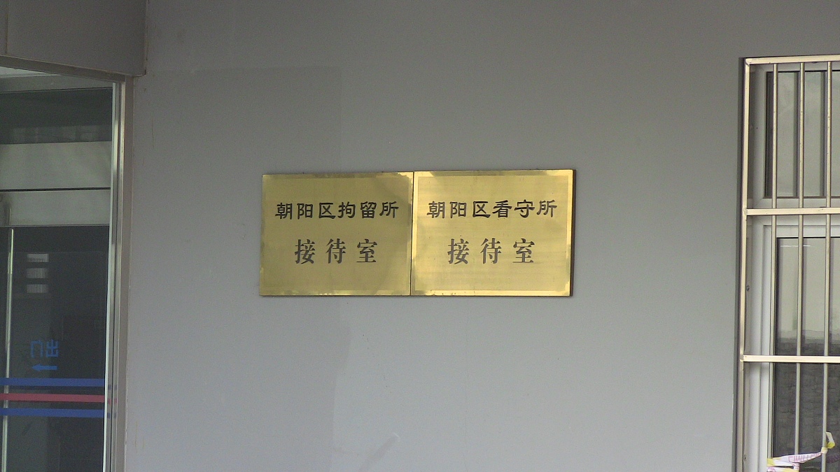 草拟一篇地方金融纠纷调解中心关于研究创新部的年中总结