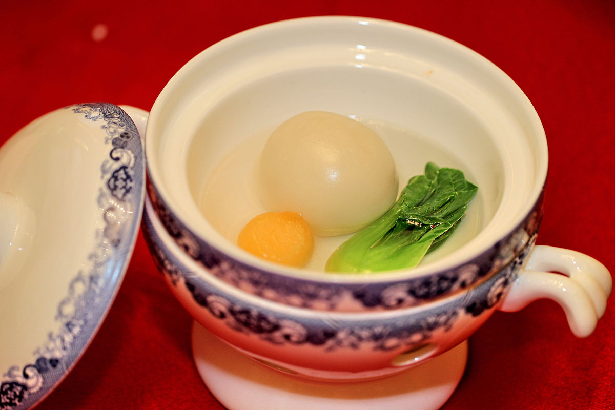 陕西金穗国际汽车学院养生与美容专业怎么样？优势分析及就业前景