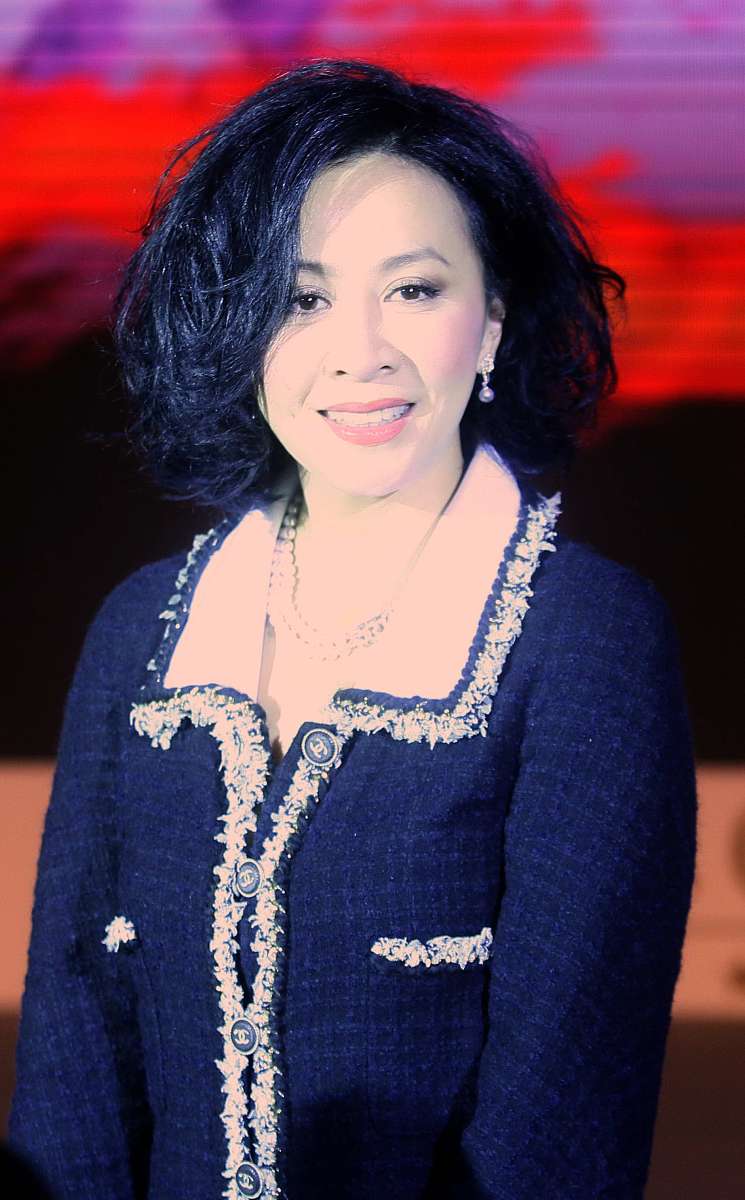 2011年11月3日讯,北京,阳光红岩投资集团旗下的七星环球娱乐集团在京