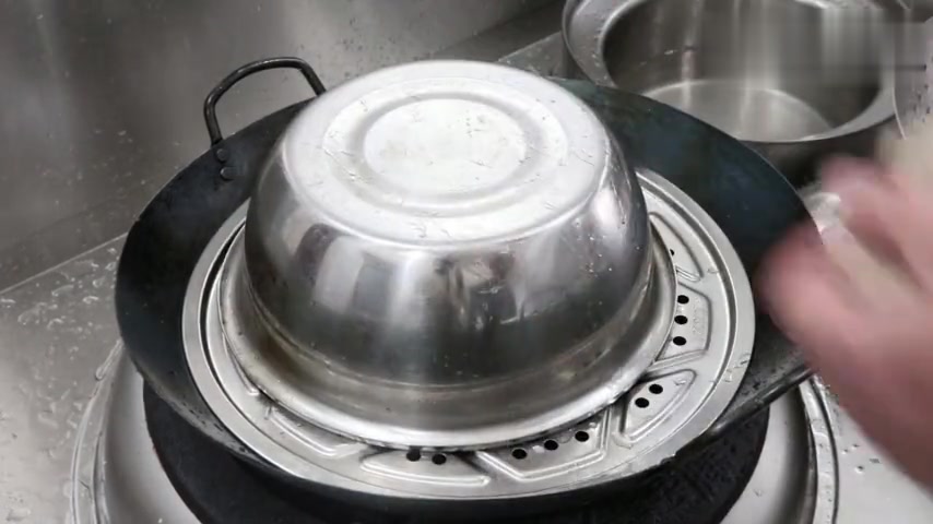 以后别吃蒜蓉烤茄子了,“万能蒸菜汁”精准比例,蒸啥都好吃
