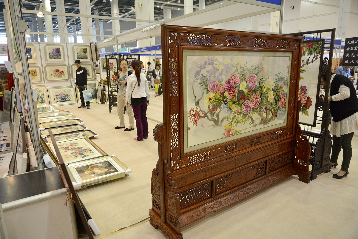 梅兰竹菊家纺走向国际：现状、趋势及市场分析