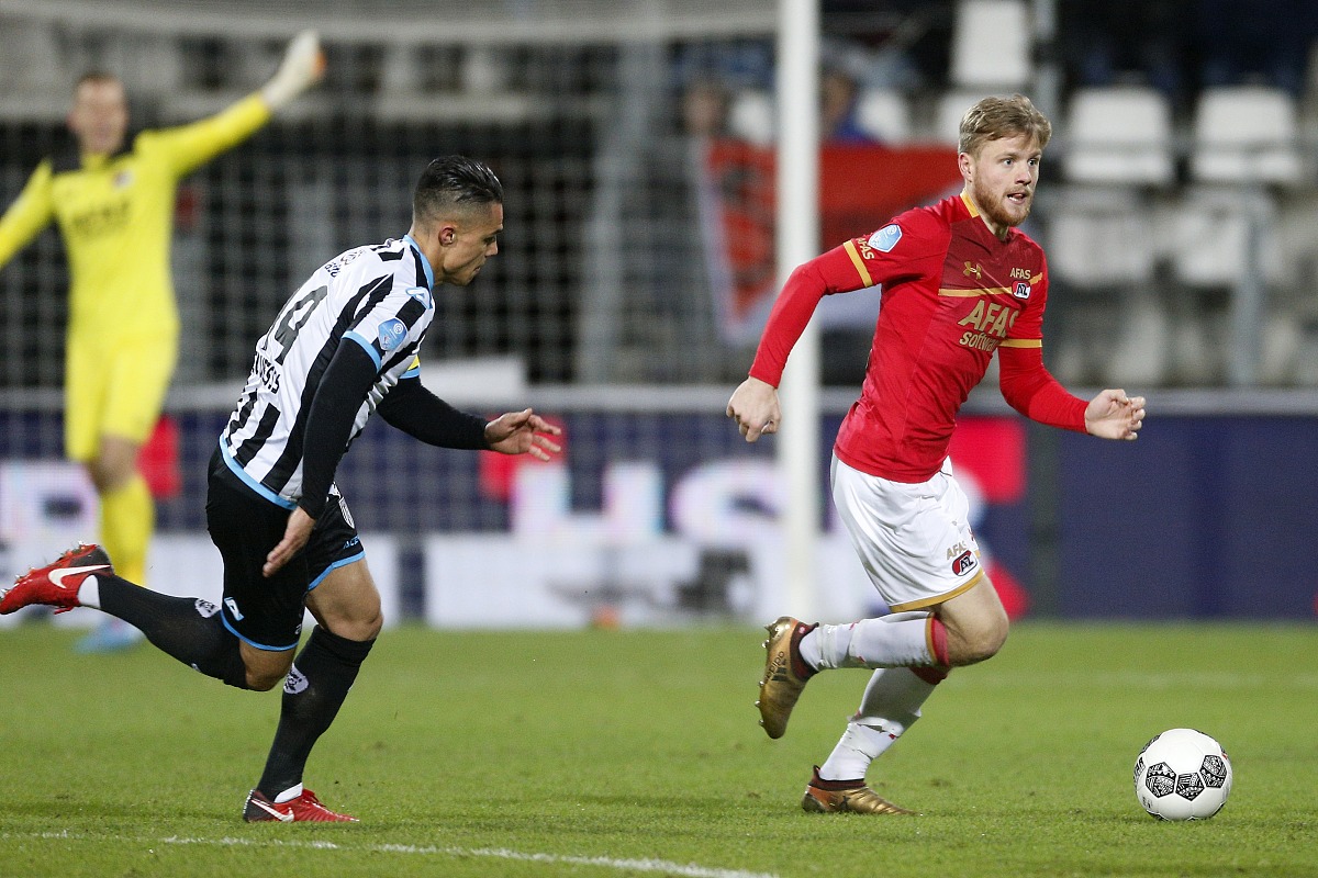(l-r), joey pelupessy of heracles almelo, fredrik midtsjo of az 