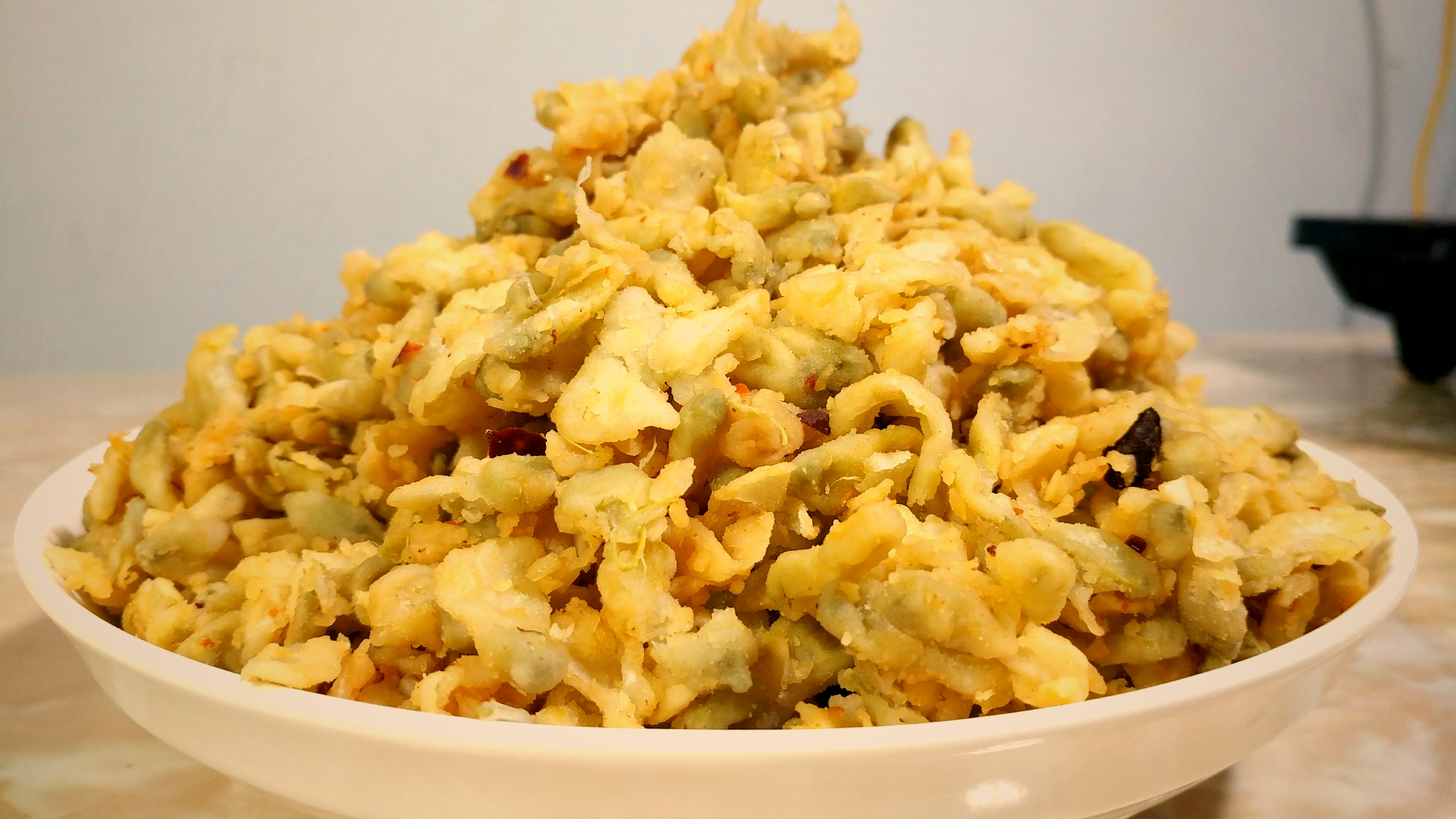 蒸槐花好吃有诀窍,多加这一步,做出的槐花不沾不粘又好吃