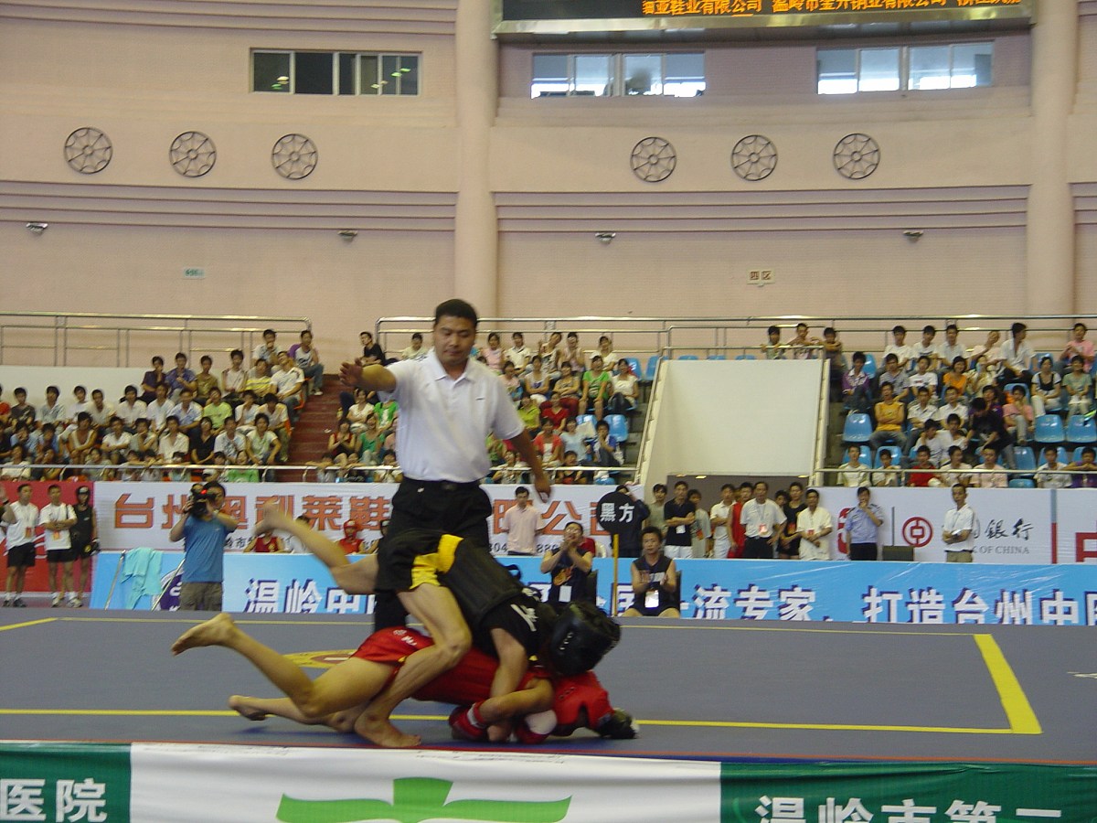 浙江华策影视技工学校2023年入学路线指南 - 如何选择最优路线？