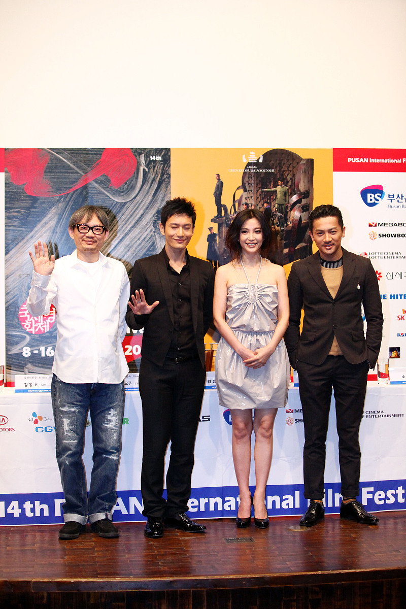 反特故事片：探索革命与谍战