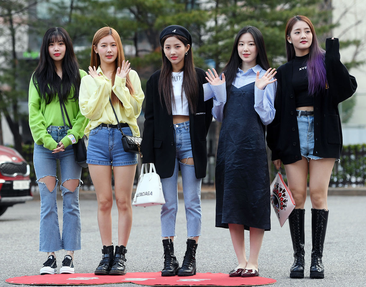 2019年3月29日,韩国首尔,明星出演《音乐银行》.(g)i-dle(so yeon-su 