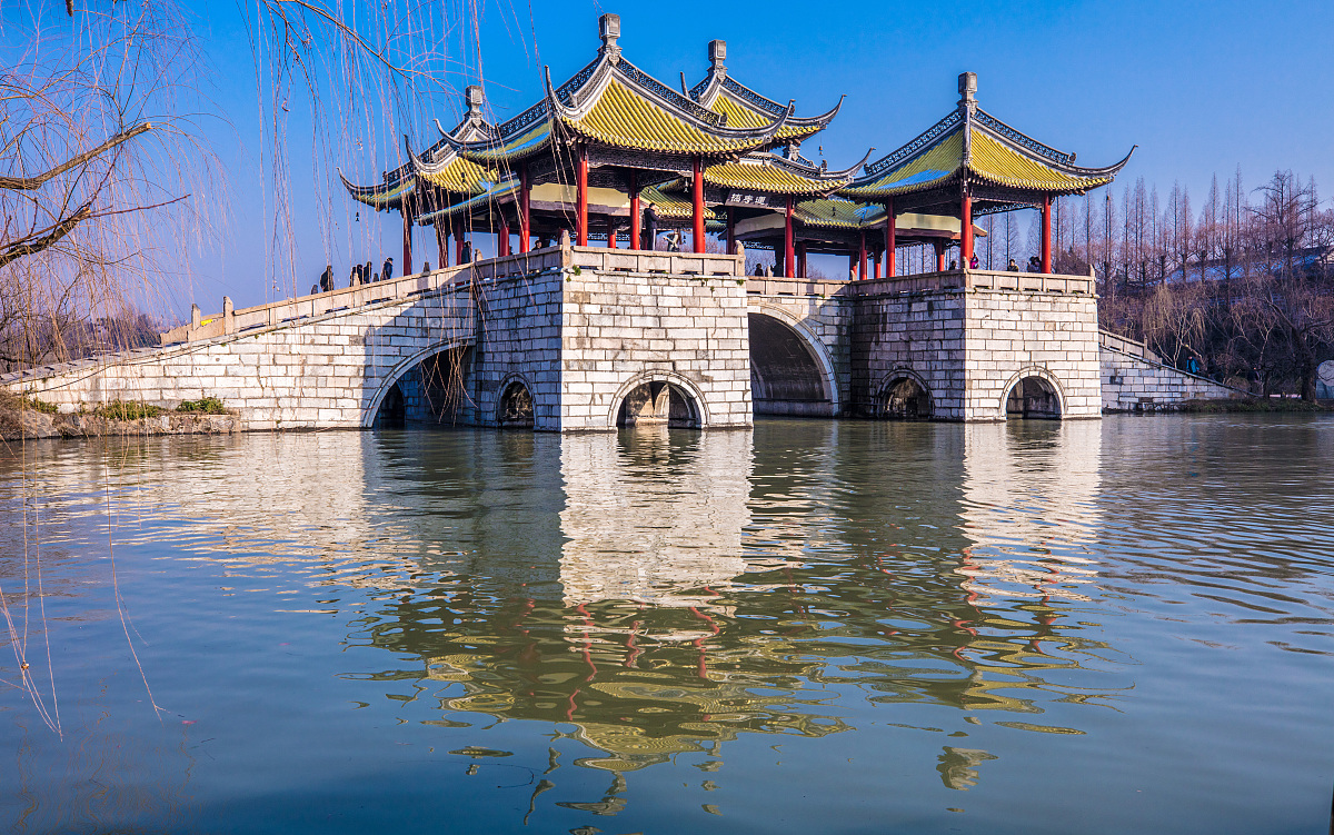 类似梦幻西游2的游戏：探索中国网游经典的传承与创新