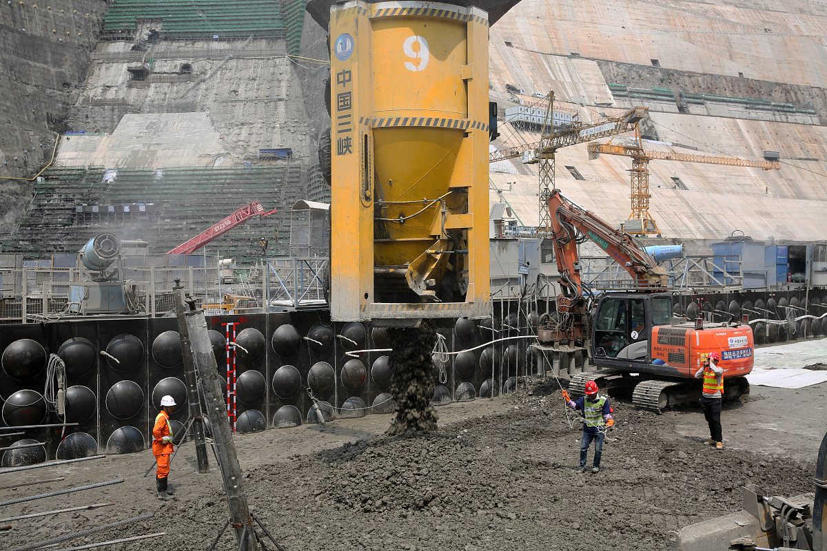 大学生在参与劳动教育周活动后的劳动心得感想要求：一千字。