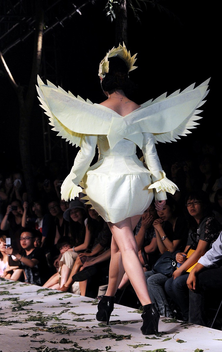 河南省工业学校南校区轨道交通运营管理专业学几年？