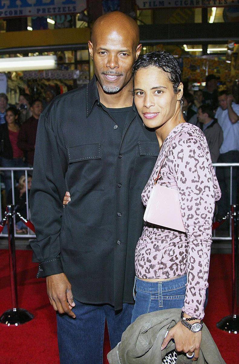 hollywood, ca - march 12:  actor keenen ivory wayans (l) and a u