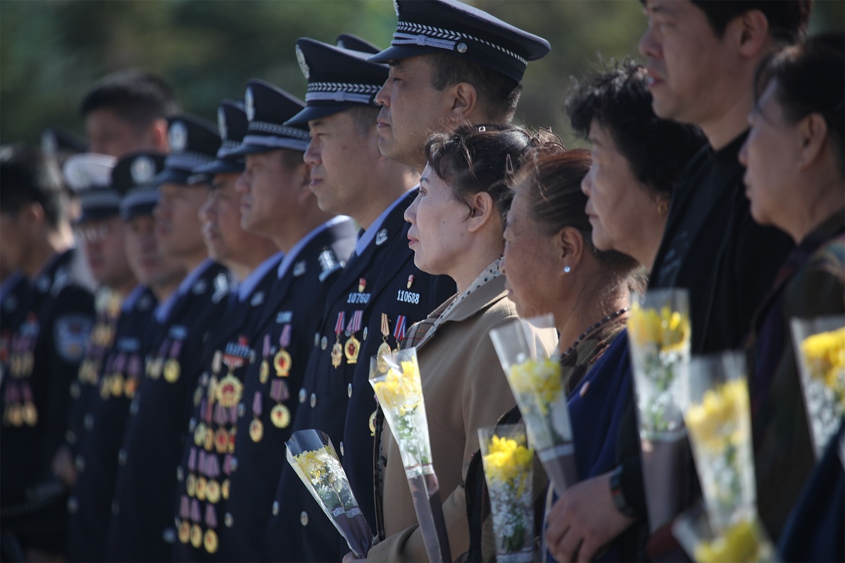 诚信、尊重、奉献：用情景剧展现核心价值观的力量