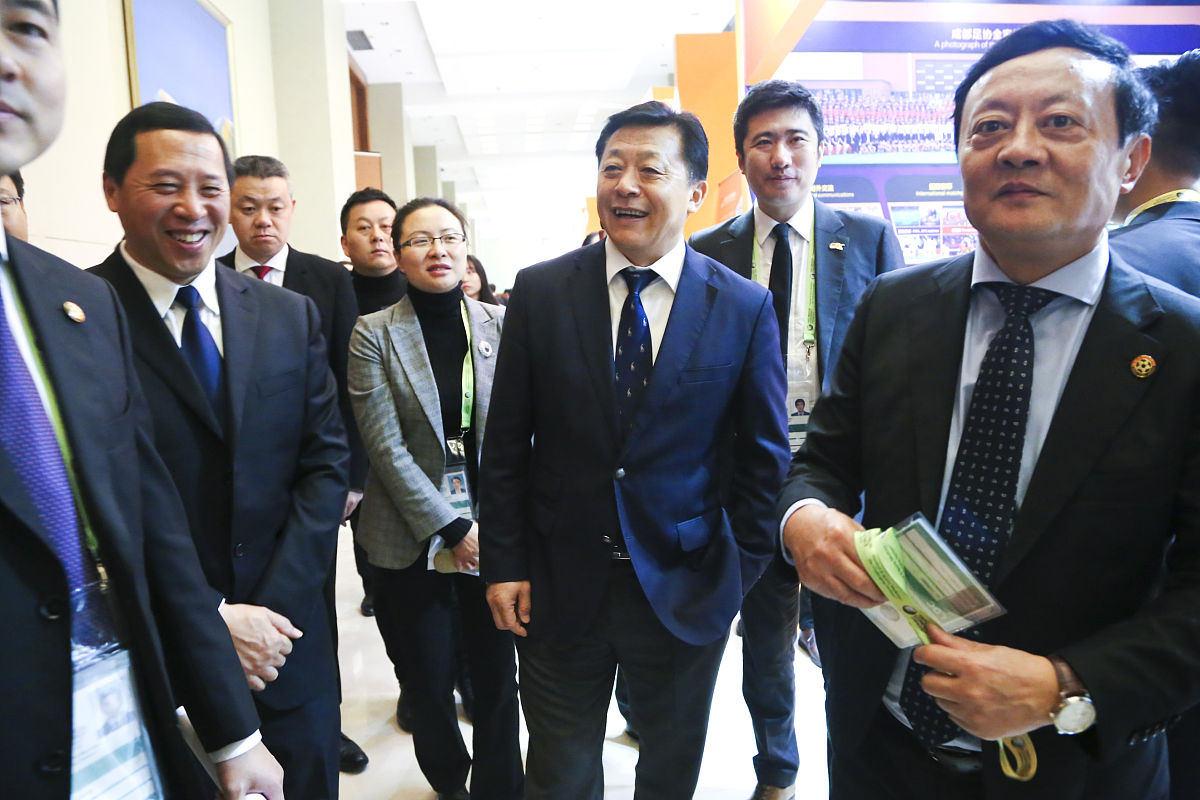 一般多少岁的学生可以就读四川省卫校呢