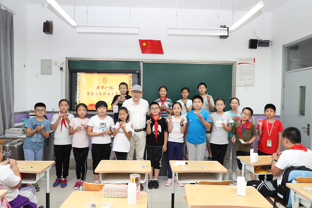 重庆市工艺美术学校酒店服务与管理专业怎么样？好学吗？