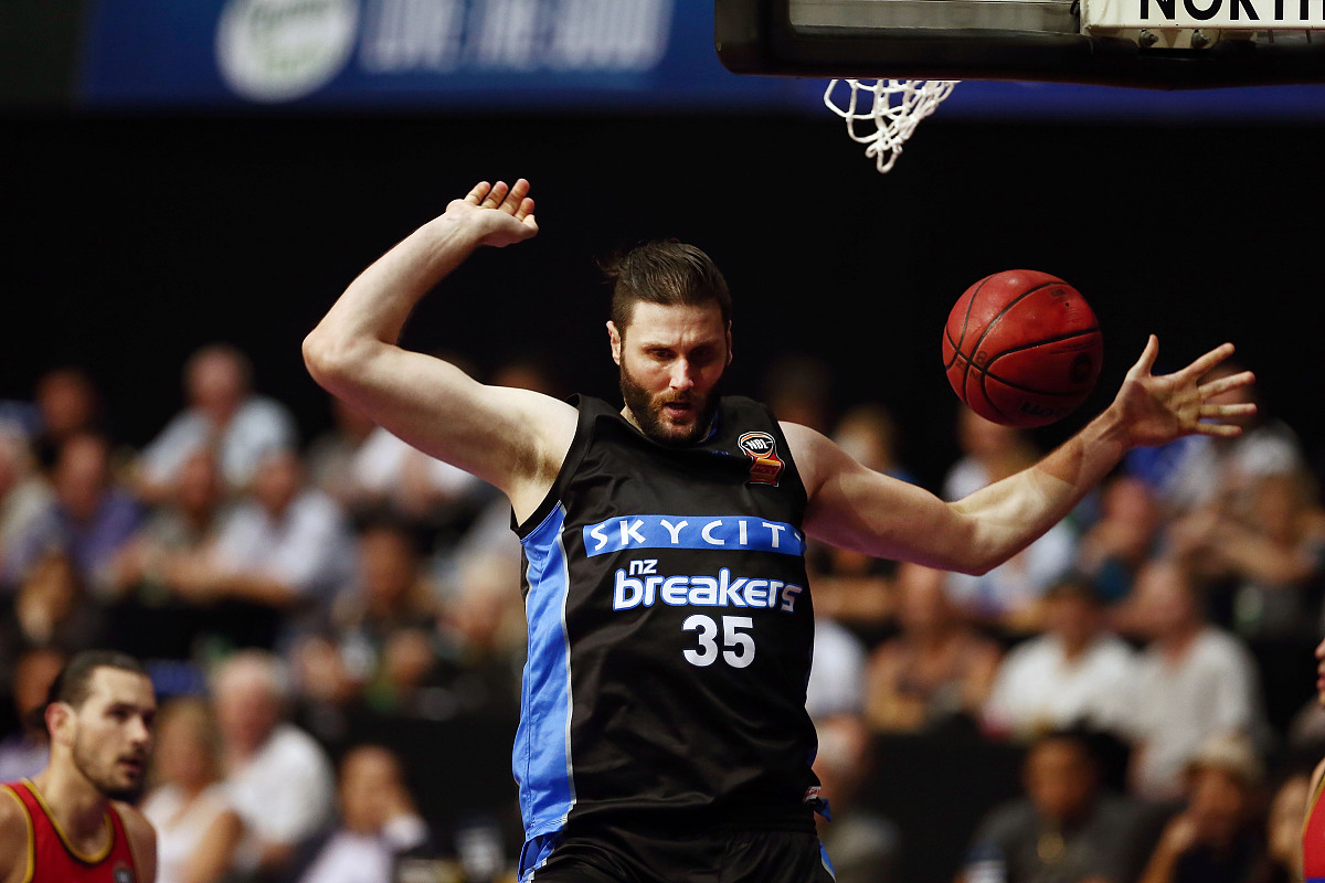 auckland, new zealand - january 18:  alex pledger of the breaker