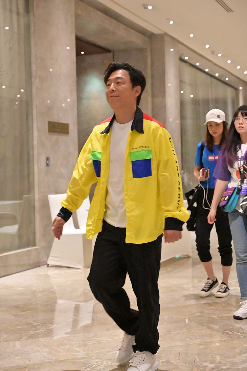 男性护士职业发展现状及方向：机遇与挑战并存