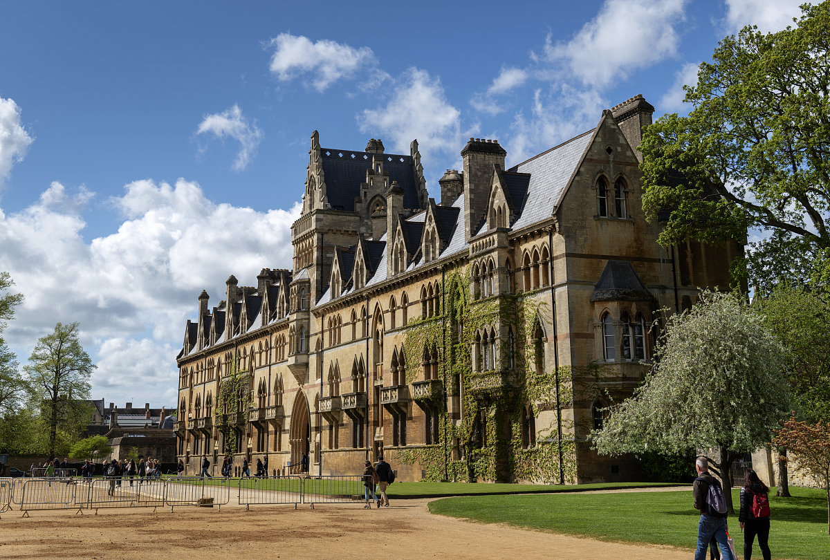 2018年4月25日,英国,牛津大学校园.***_***牛津大学圣基督教会学院(也