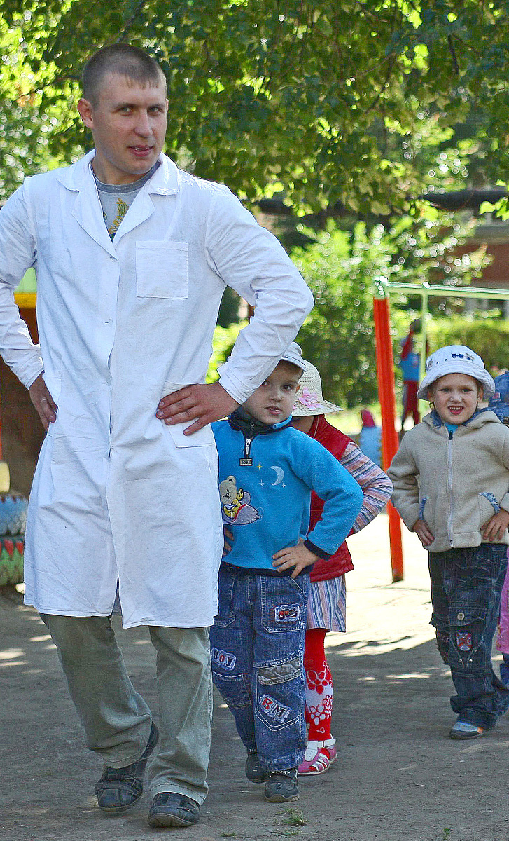 遵义幼师学校幼师专业学习内容简单吗