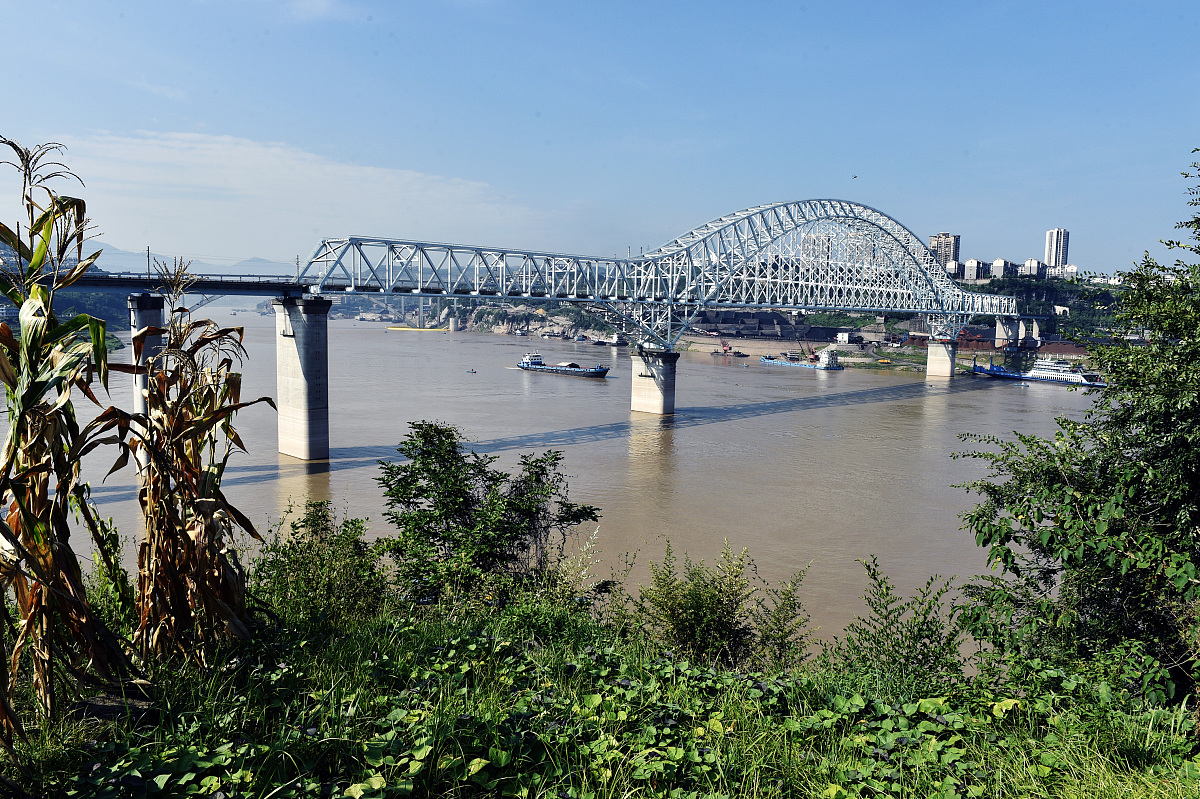 重庆女生读铁路学校好不好？优势分析