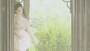 劉亦菲顏值被董潔吊打，這部劇才是天仙的黑歷史