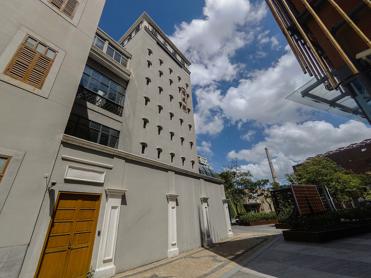 石油装备技术标准审定会讲话稿：推动标准化发展，助力产业升级